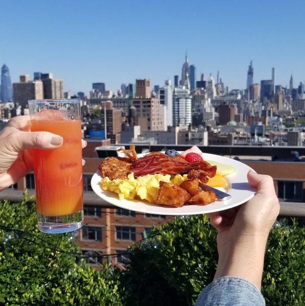 Breakfast and the new york city skyline